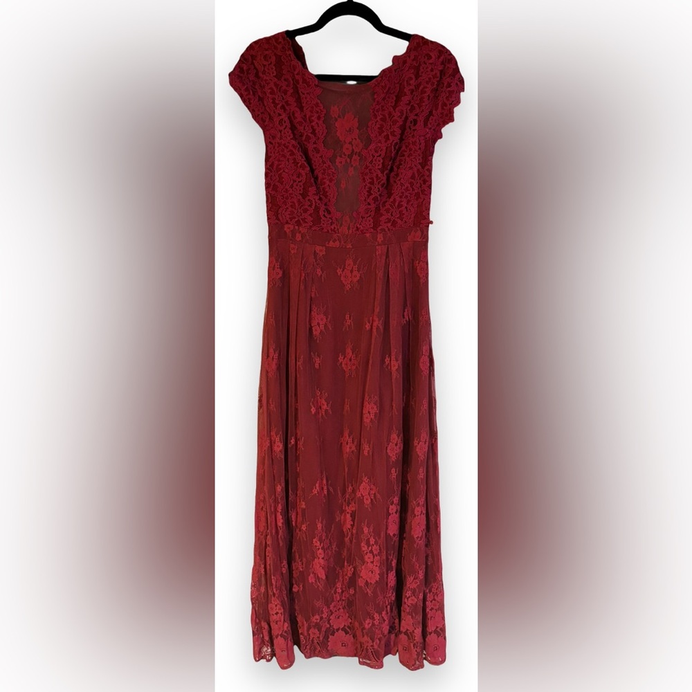 ML Monique Lhuillier hot pink lace size 10 evening gown